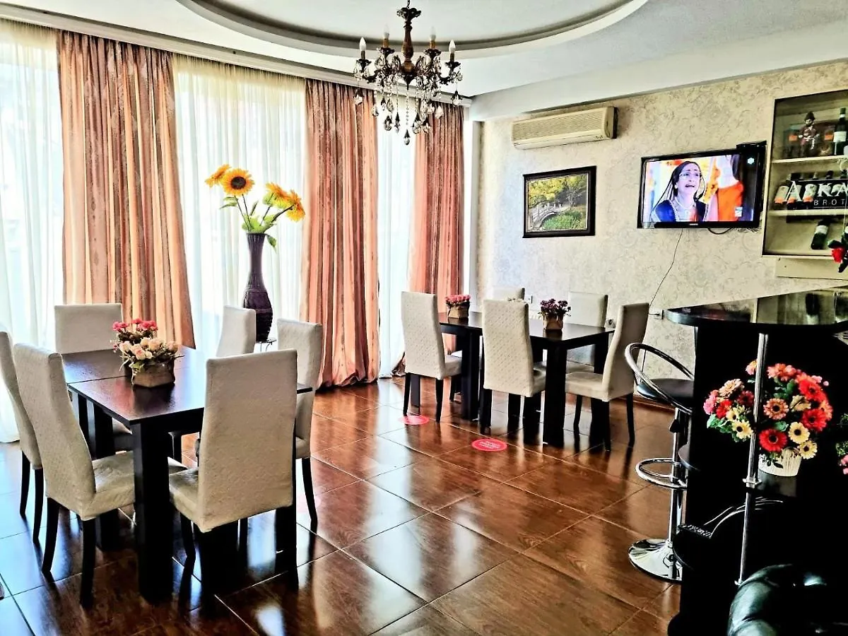 Hotel Qeroli Old Town Tbilisi 3*,  Georgien