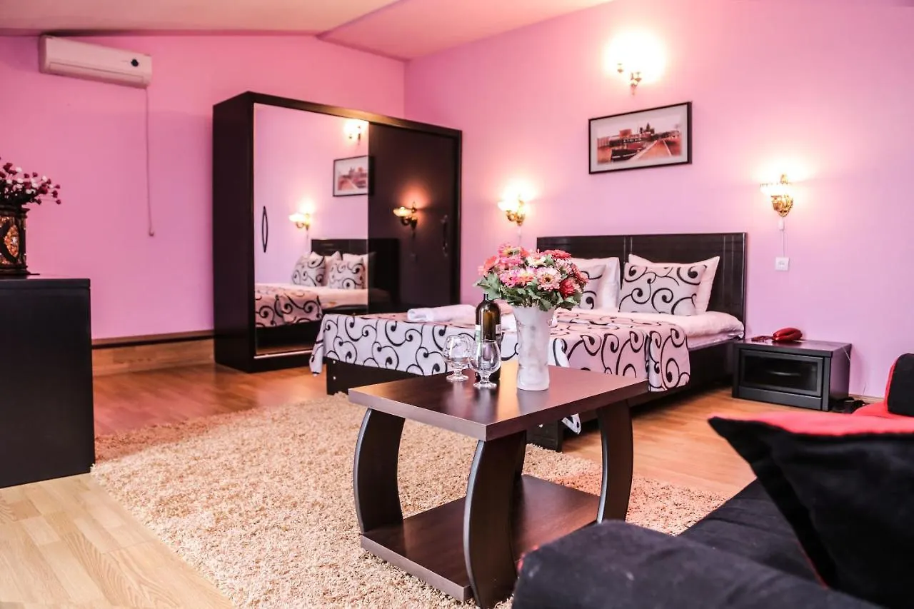 Hotel Qeroli Old Town Tbilisi 3*,  Georgien